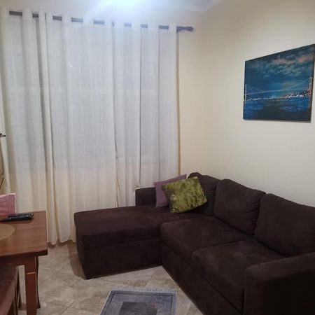 Downtown Authentic Apartment Tirana Myslym Shyri 外观 照片